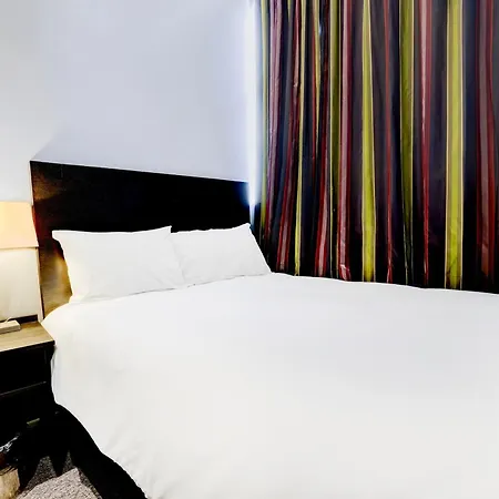 London Shelton Hotel, Finsbury Park Exterior foto