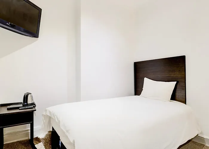 London Shelton Hotel, Finsbury Park